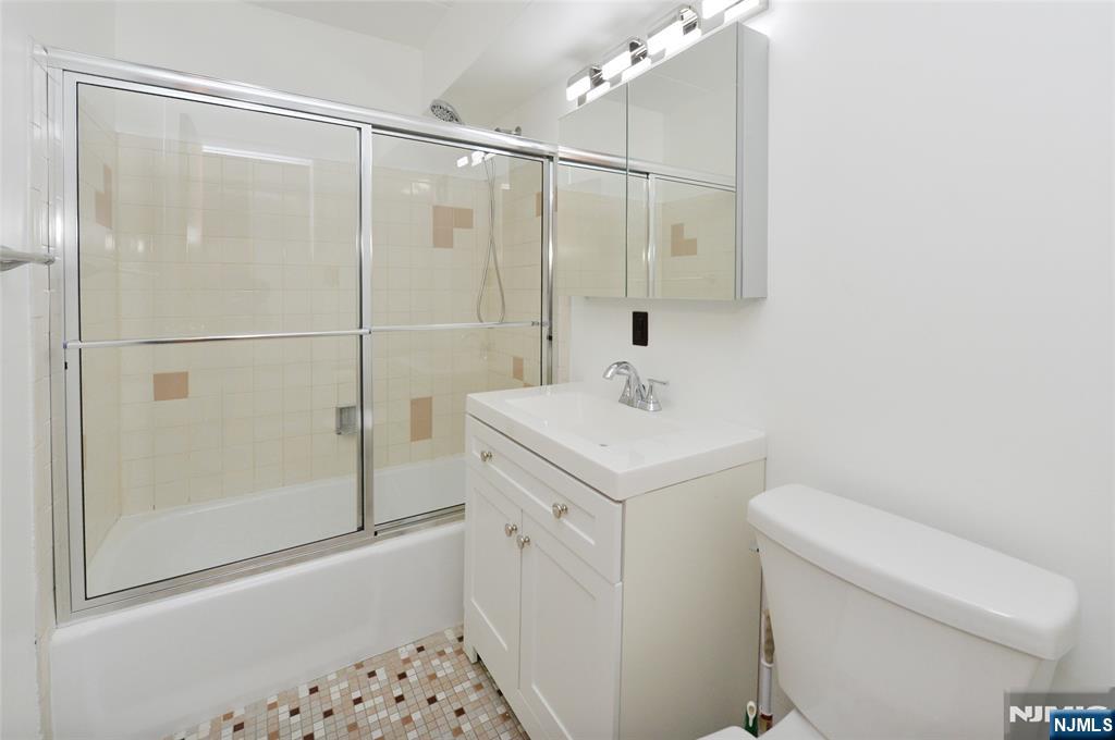 25 Jefferson Street 3d Property Photo 9