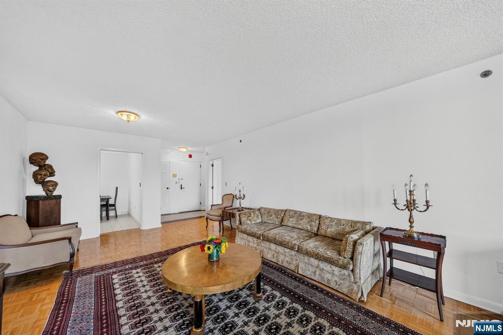 900 Palisade Avenue 3d Property Photo 8