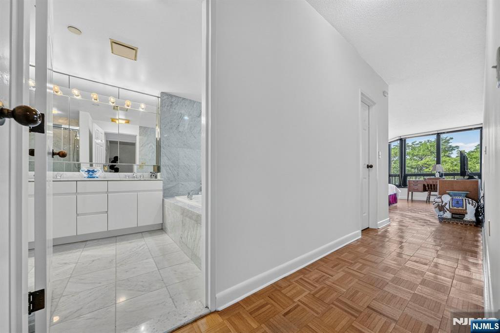 900 Palisade Avenue 3d Property Photo 9