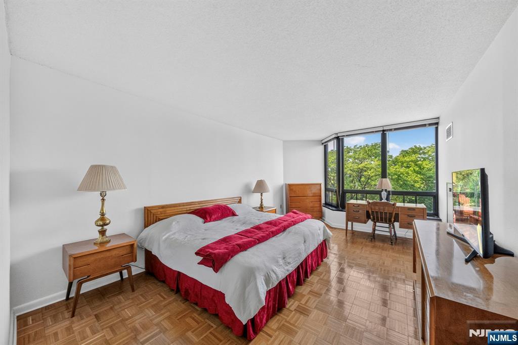 900 Palisade Avenue 3d Property Photo 10