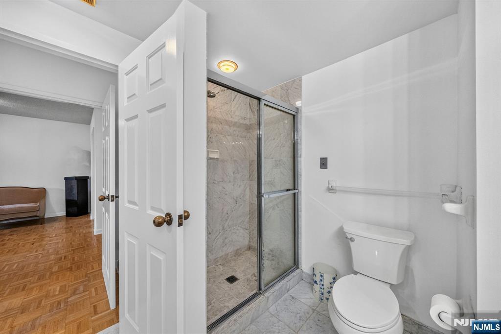 900 Palisade Avenue 3d Property Photo 15