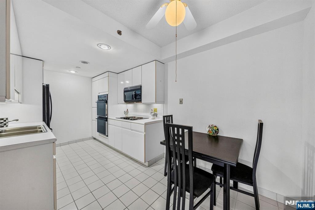 900 Palisade Avenue 3d Property Photo 18