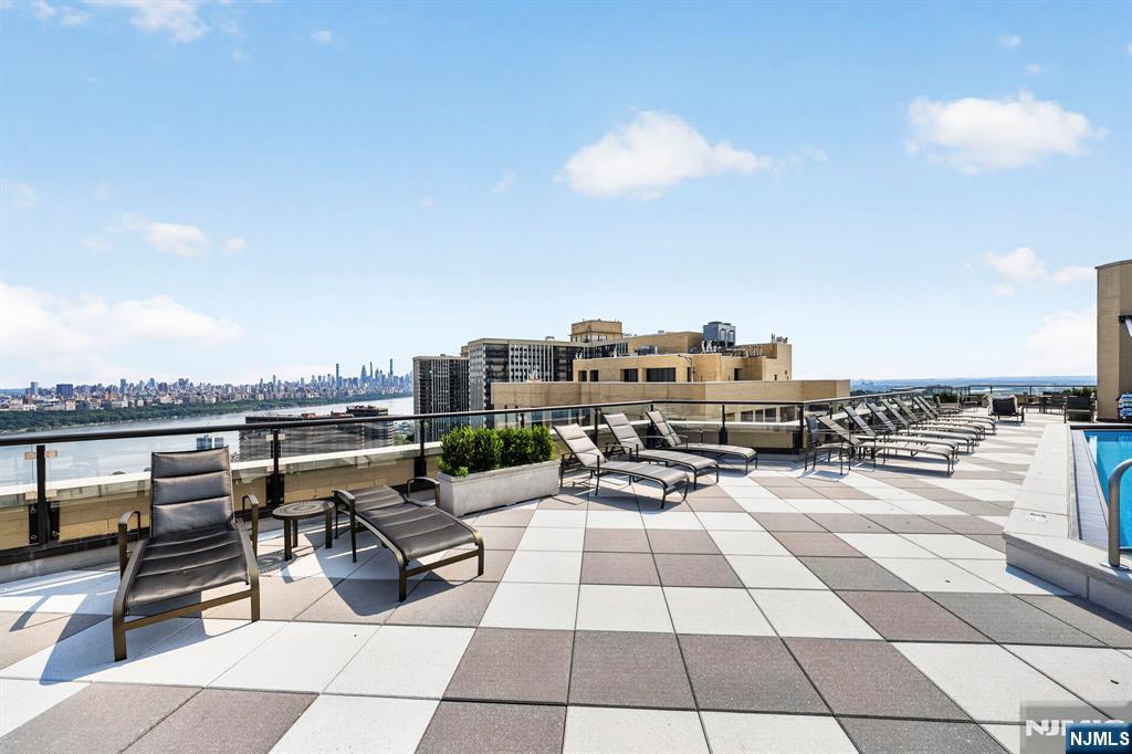 900 Palisade Avenue 3d Property Photo 37