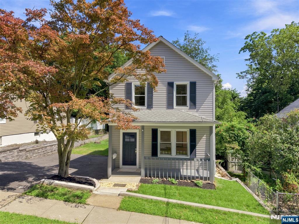 33 Mohawk Avenue Property Photo 1