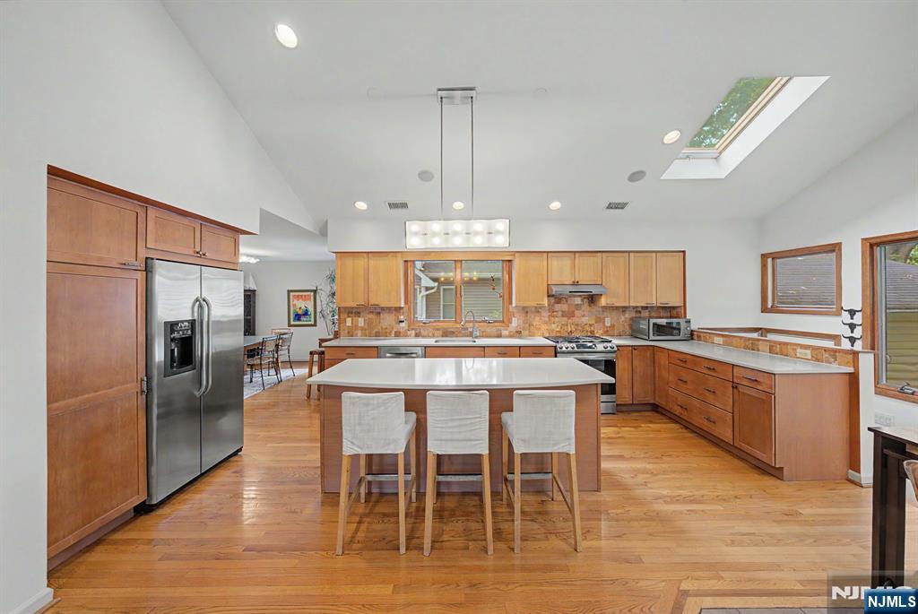 26 Cedar Street Property Photo 15