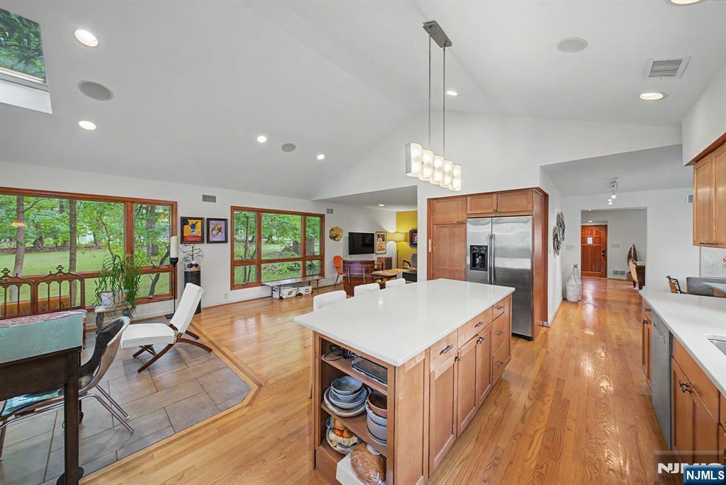 26 Cedar Street Property Photo 19
