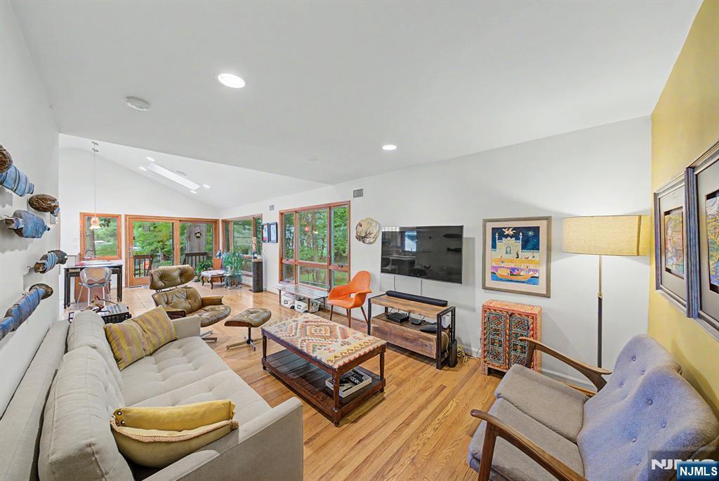 26 Cedar Street Property Photo 26