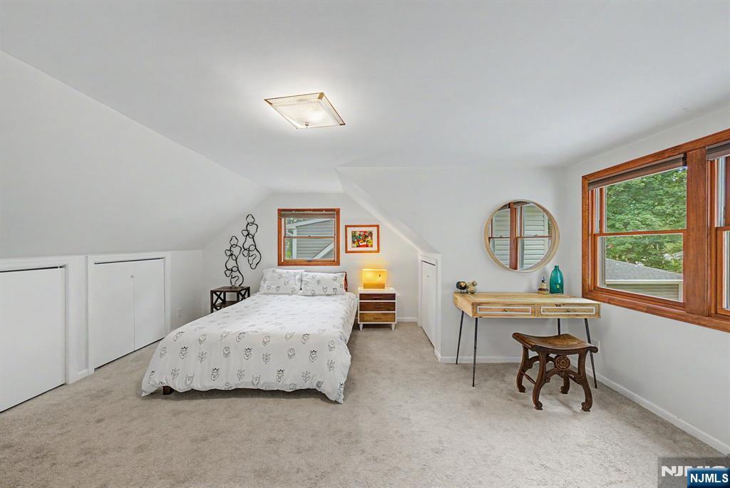 26 Cedar Street Property Photo 30