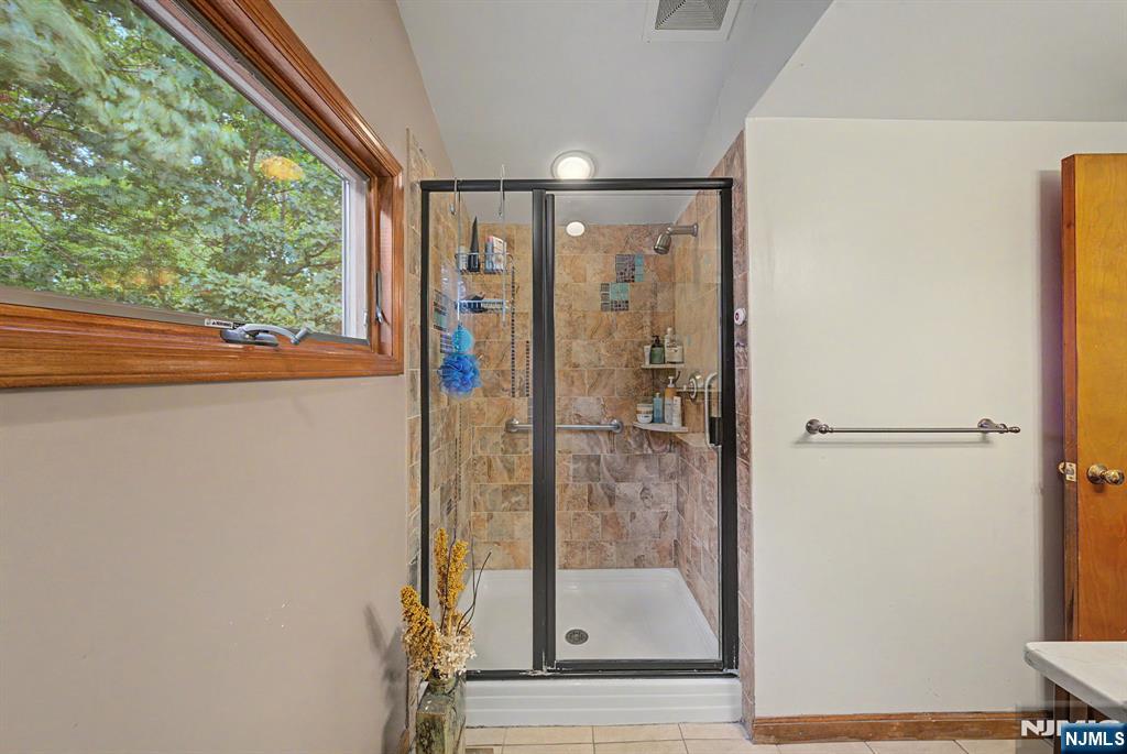 26 Cedar Street Property Photo 35