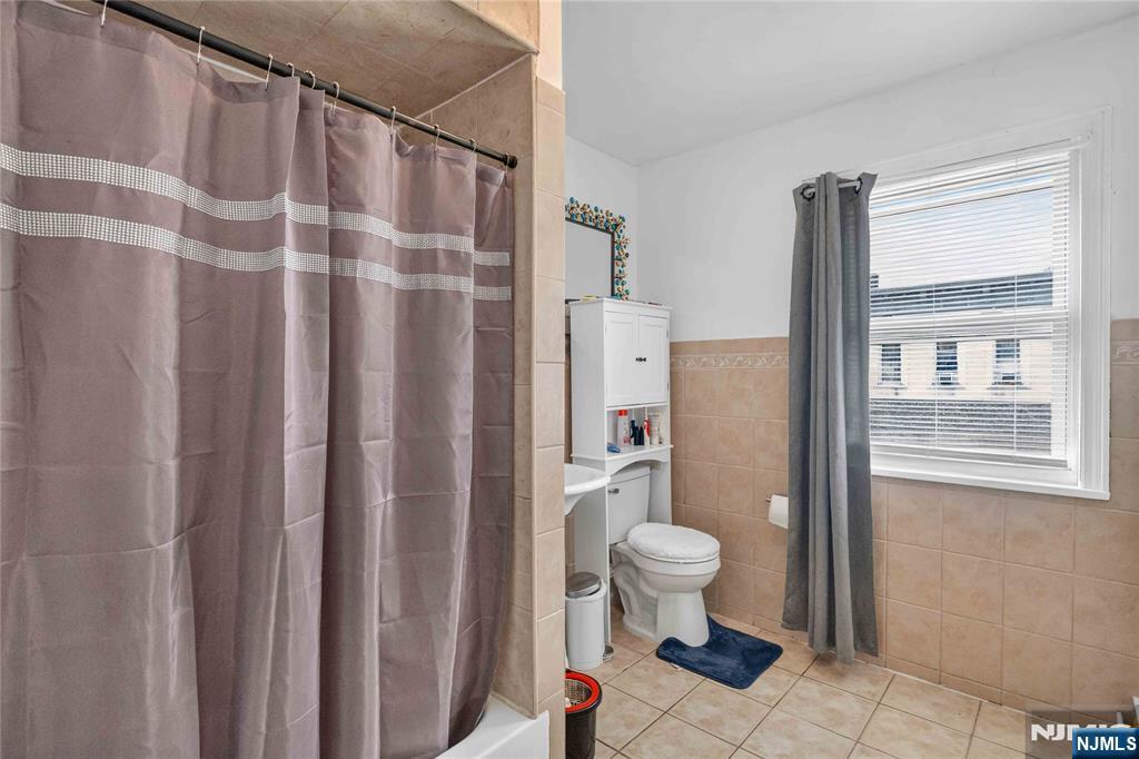 358 Broadway Property Photo 21