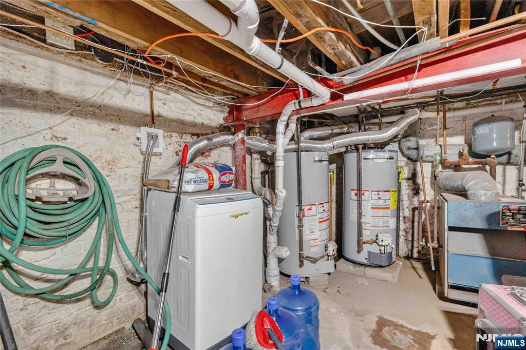 358 Broadway Property Photo 23