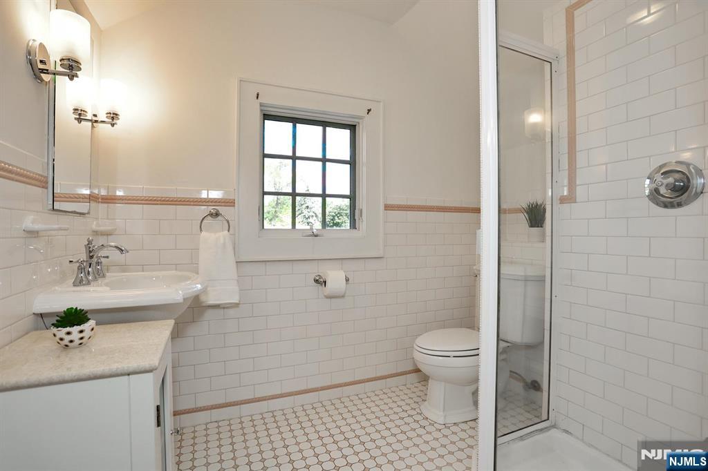 530 Rock Road Property Photo 25