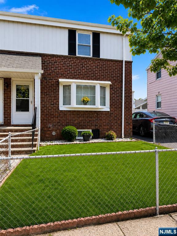 241 Highland Avenue Property Photo 1