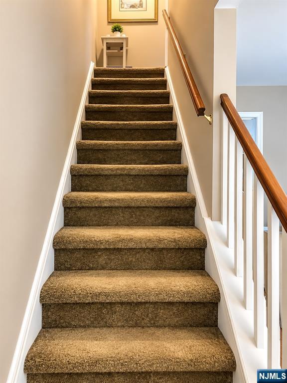 241 Highland Avenue Property Photo 29