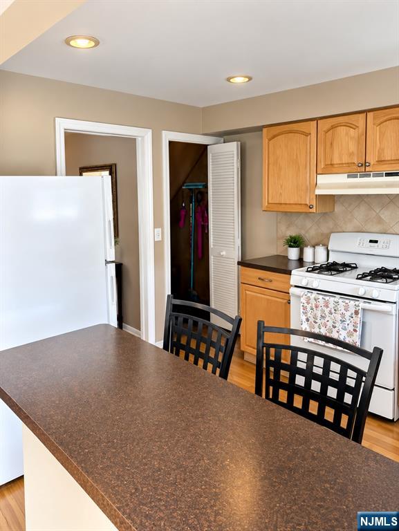 241 Highland Avenue Property Photo 31