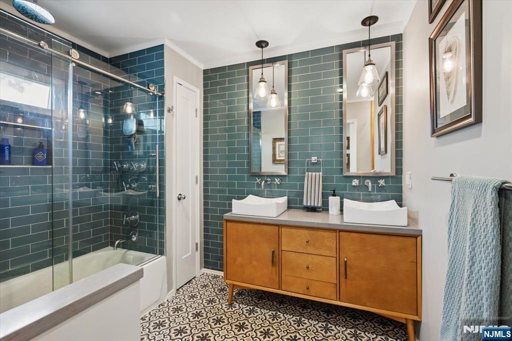 211 Walnut Avenue Property Photo 19