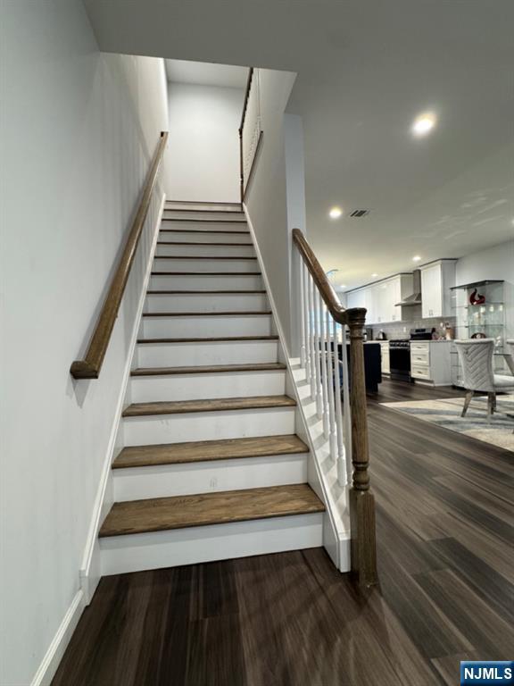56 Ann Street B Property Photo 18