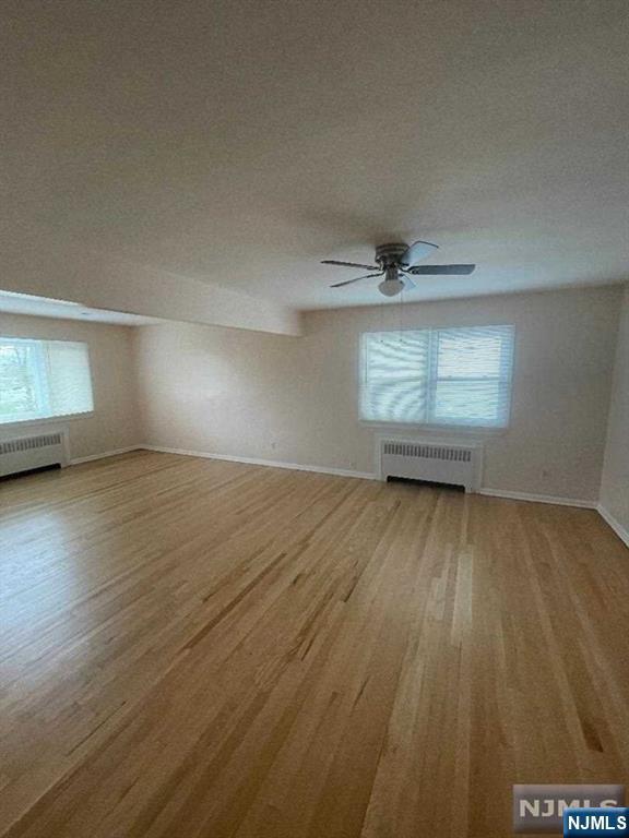544 6th Street 2nd Floor Property Photo 3