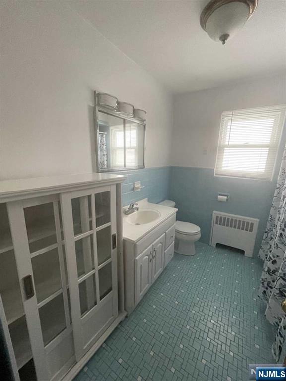 544 6th Street 2nd Floor Property Photo 15