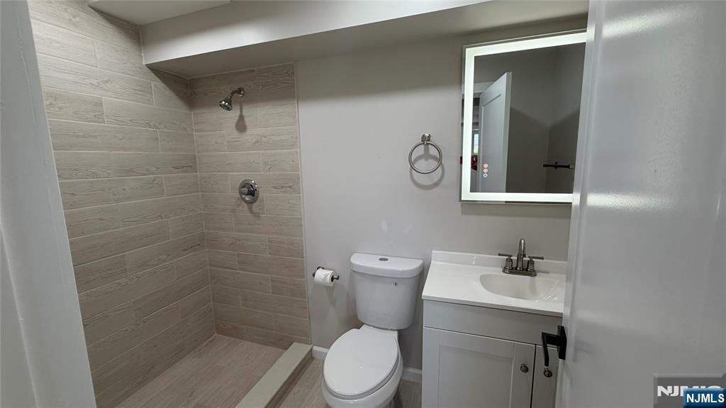 51 John Ryle Avenue B Property Photo 7