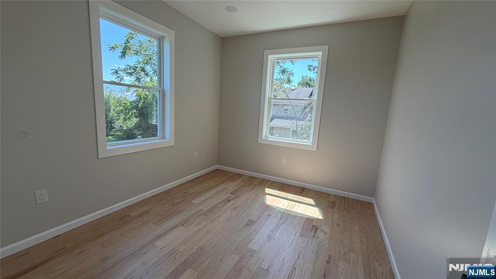 51 John Ryle Avenue B Property Photo 11