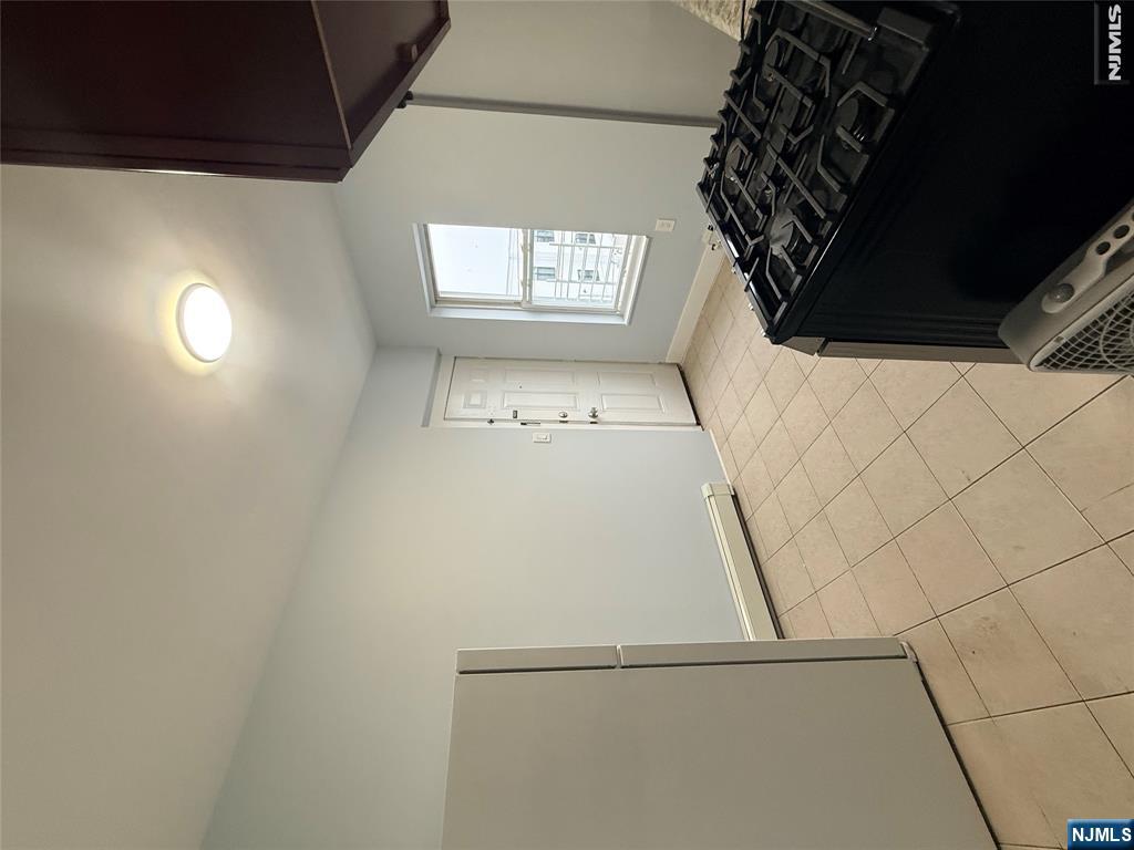 2 N 4th Street 3 Property Photo 10