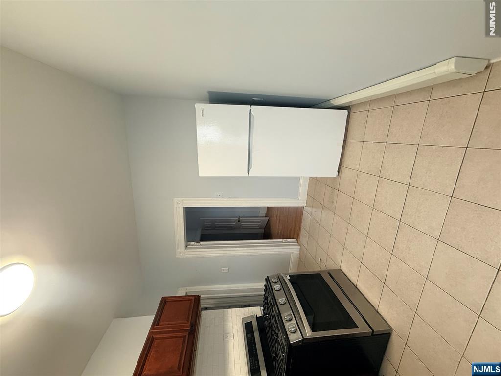 2 N 4th Street 3 Property Photo 12