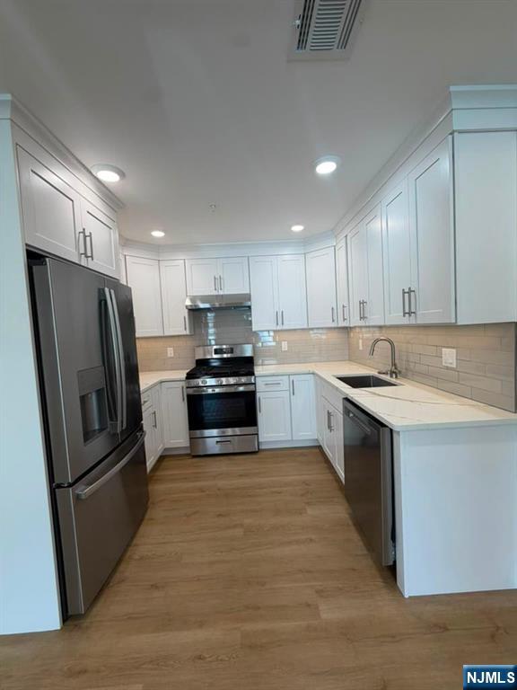 312 Hackensack Street 2nd Floor Property Photo 6