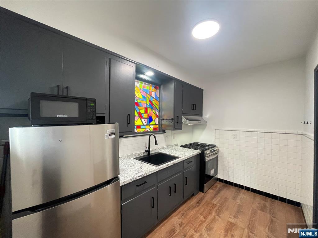 172 Palisade Avenue 1 Property Photo 9