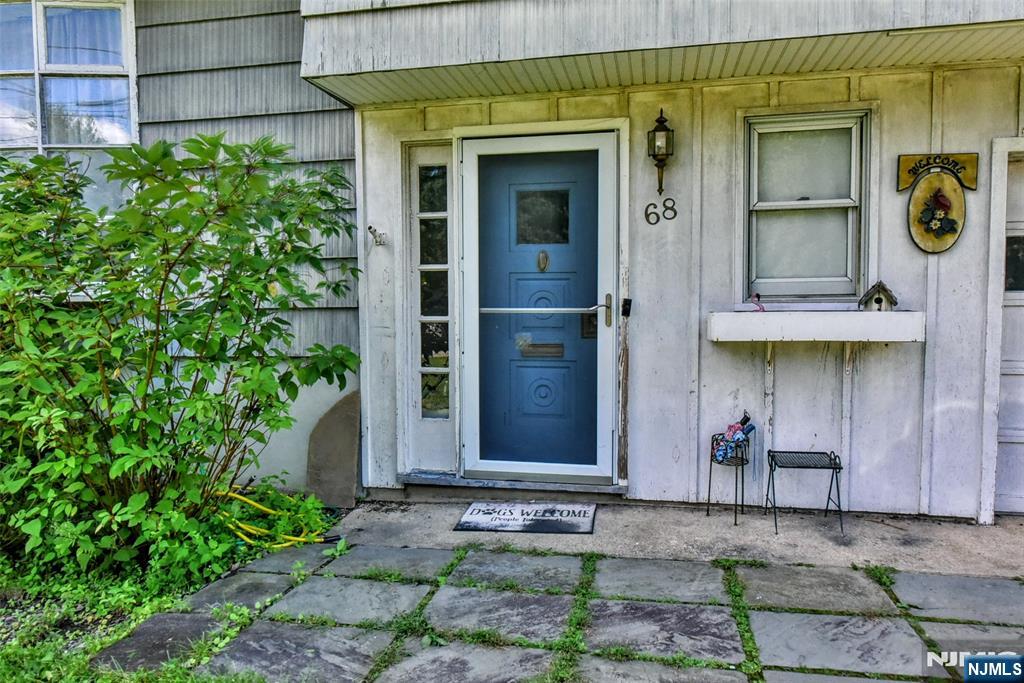68 Sycamore Avenue Property Photo 2