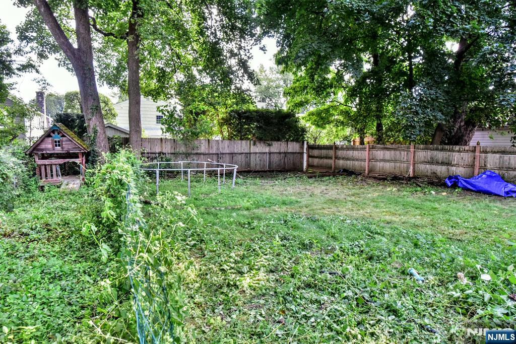 68 Sycamore Avenue Property Photo 5