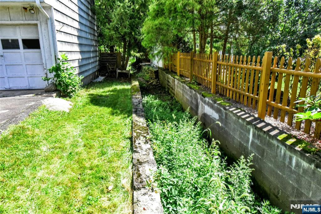 68 Sycamore Avenue Property Photo 7