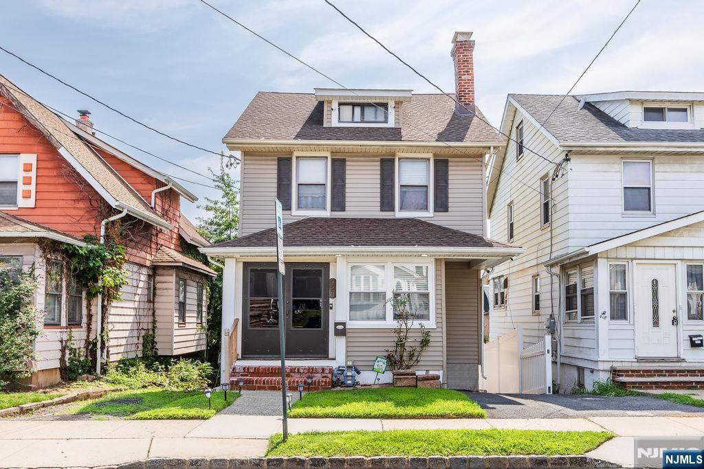 420 Dewitt Avenue Property Photo 1