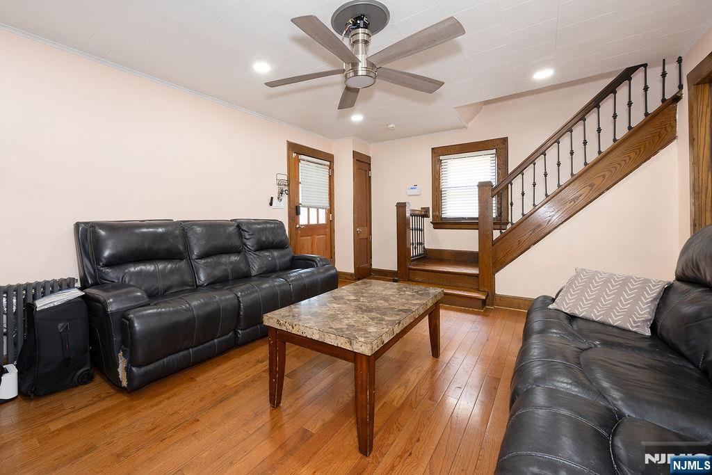 420 Dewitt Avenue Property Photo 2