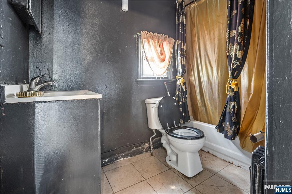 42 Mead Street Property Photo 25
