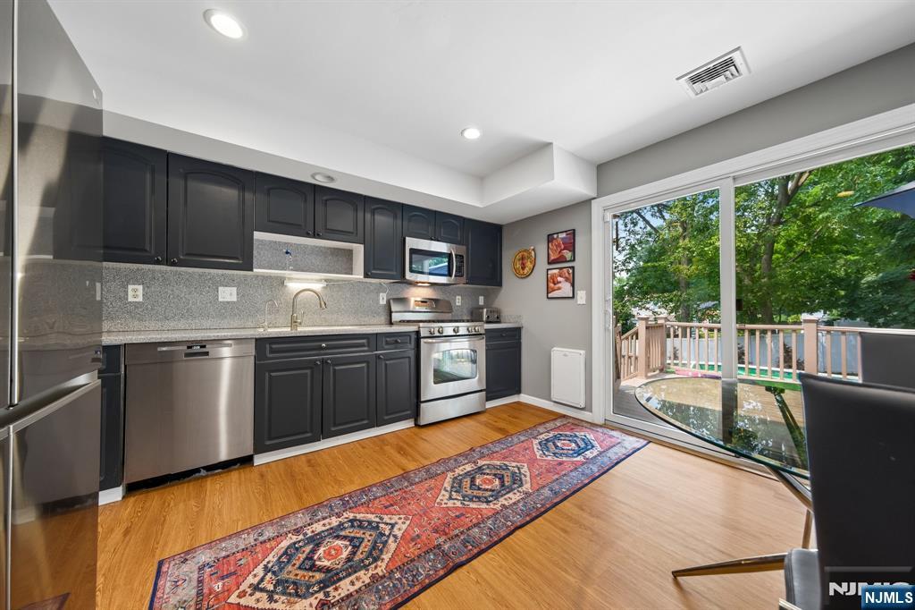 364 Piermont Avenue Property Photo 12