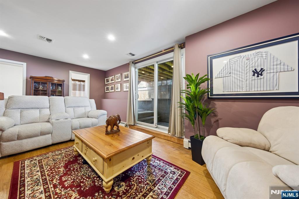364 Piermont Avenue Property Photo 21