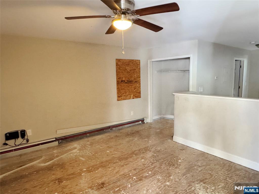 25 Ryerson Avenue Property Photo 4