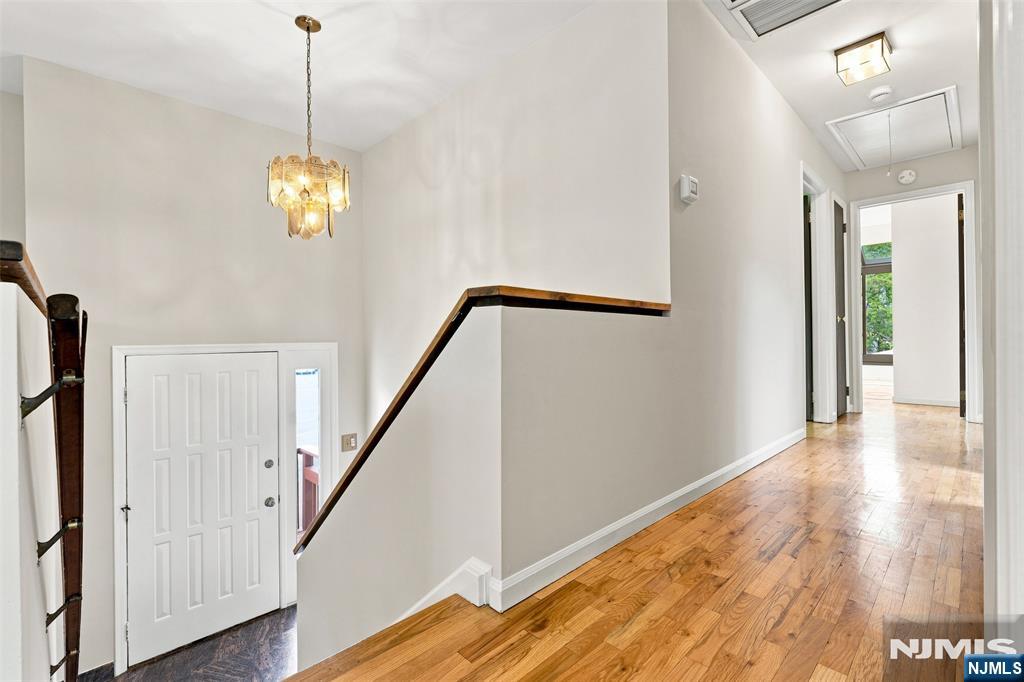 17 Lunn Avenue Property Photo 4