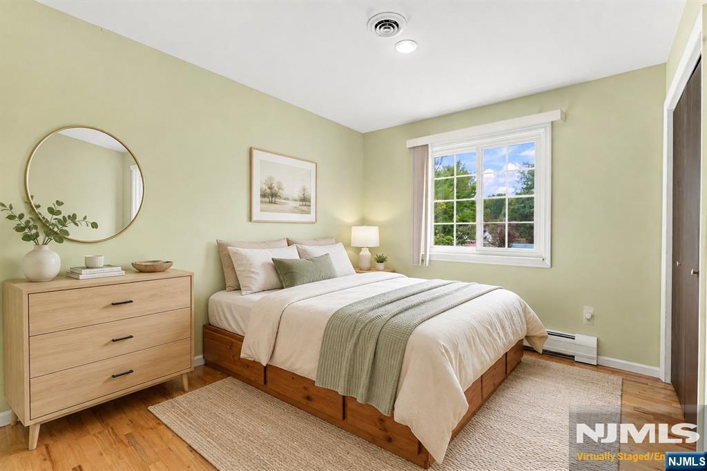 17 Lunn Avenue Property Photo 34