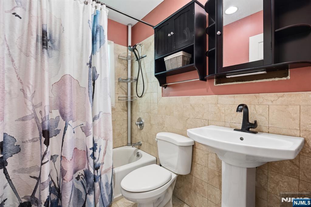 1 Ridgeview Court Property Photo 14