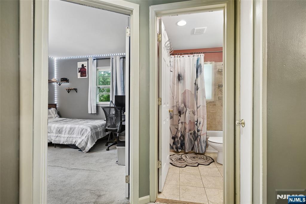 1 Ridgeview Court Property Photo 15