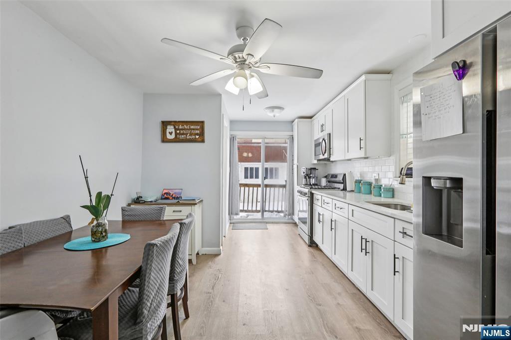 211 Newark Avenue Property Photo 10