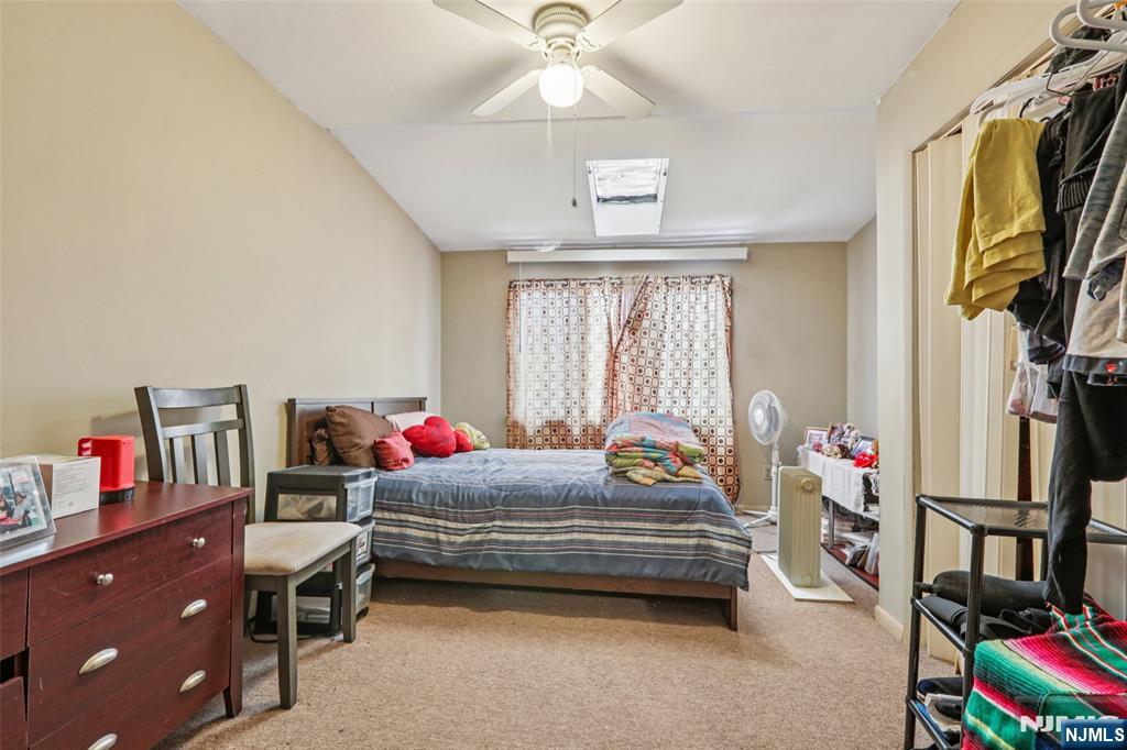 211 Newark Avenue Property Photo 19