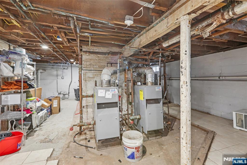 211 Newark Avenue Property Photo 30
