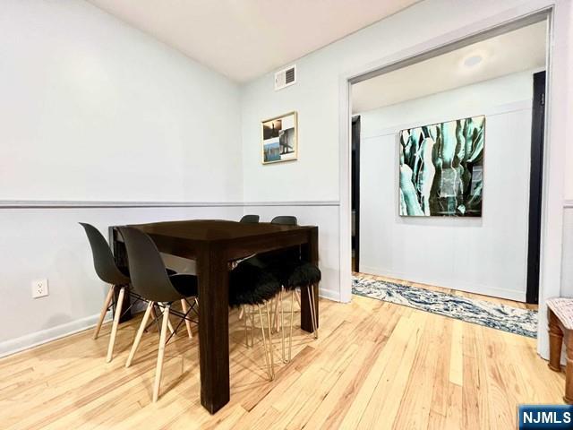 62 3rd Place Property Photo 3