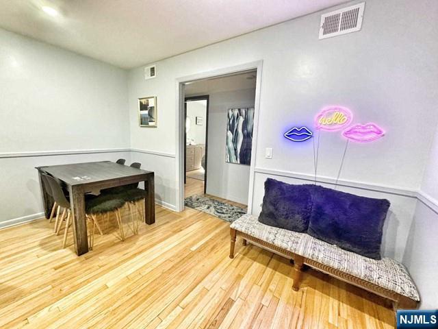 62 3rd Place Property Photo 4