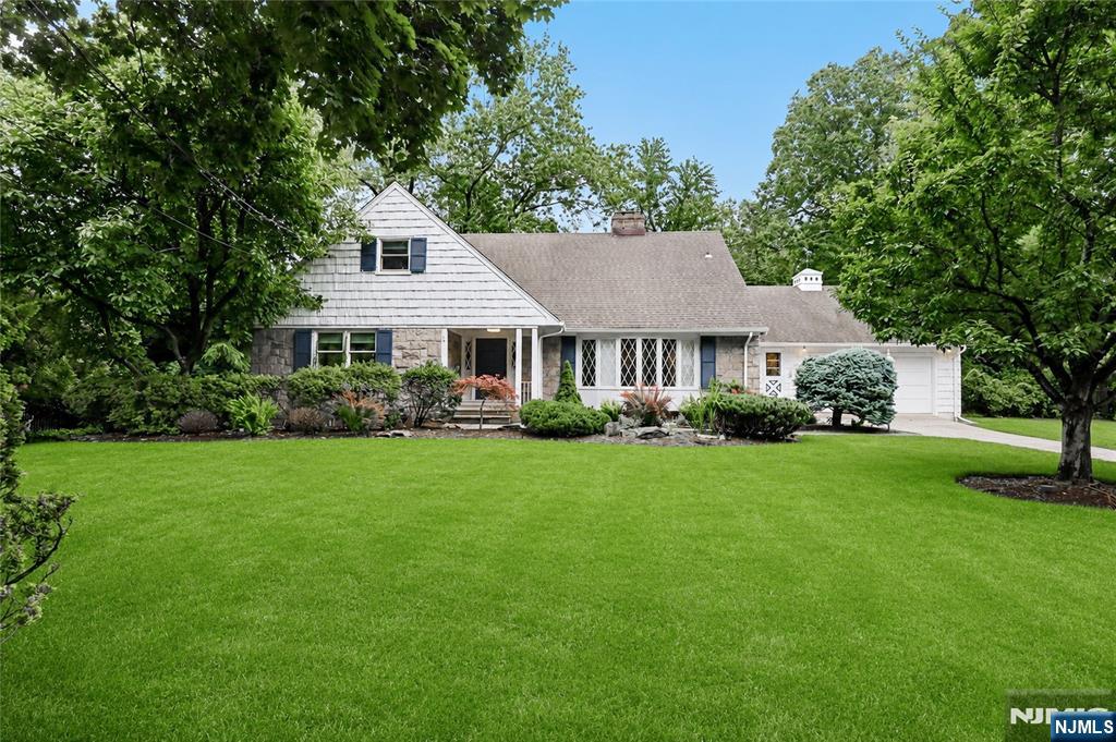 26 Glenwood Road Property Photo 1