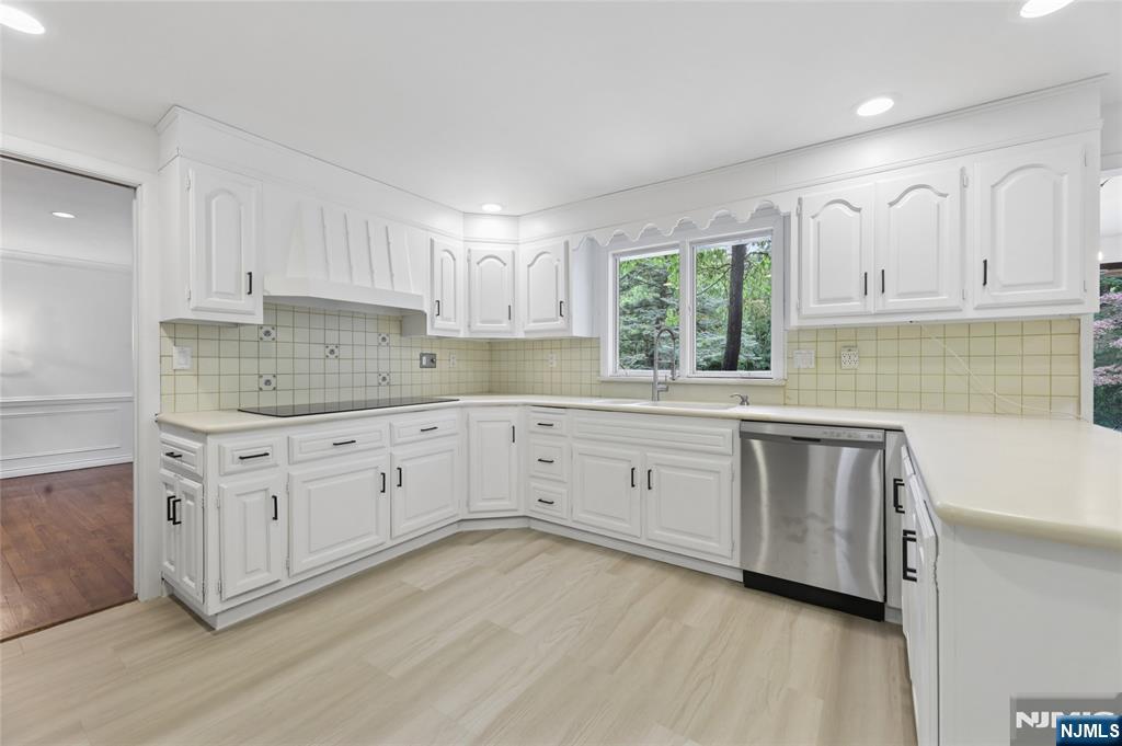 26 Glenwood Road Property Photo 8