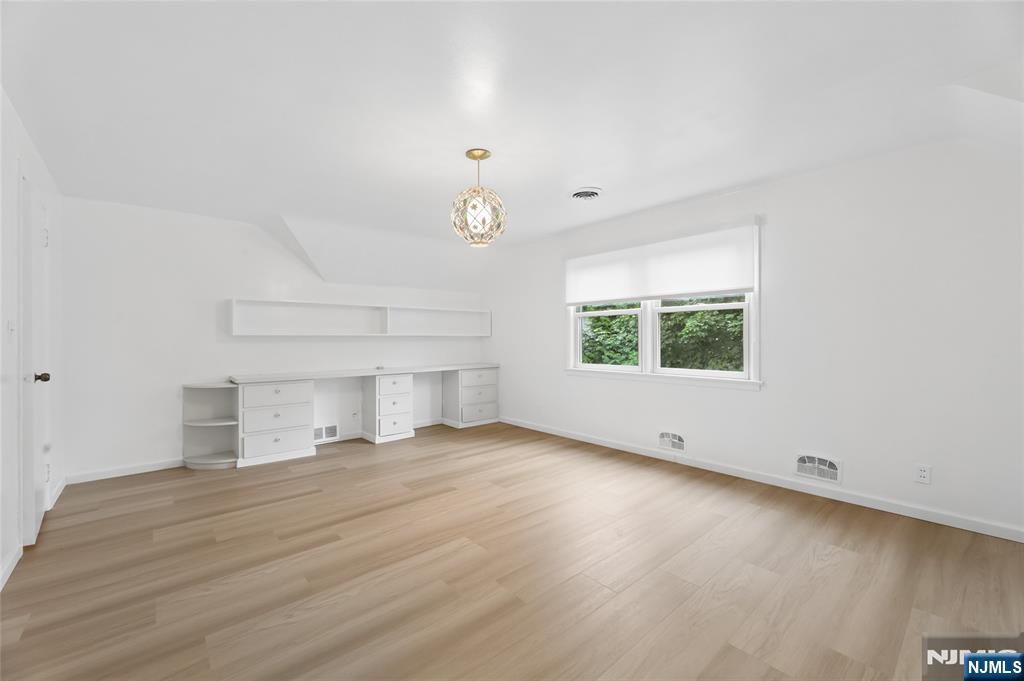 26 Glenwood Road Property Photo 25